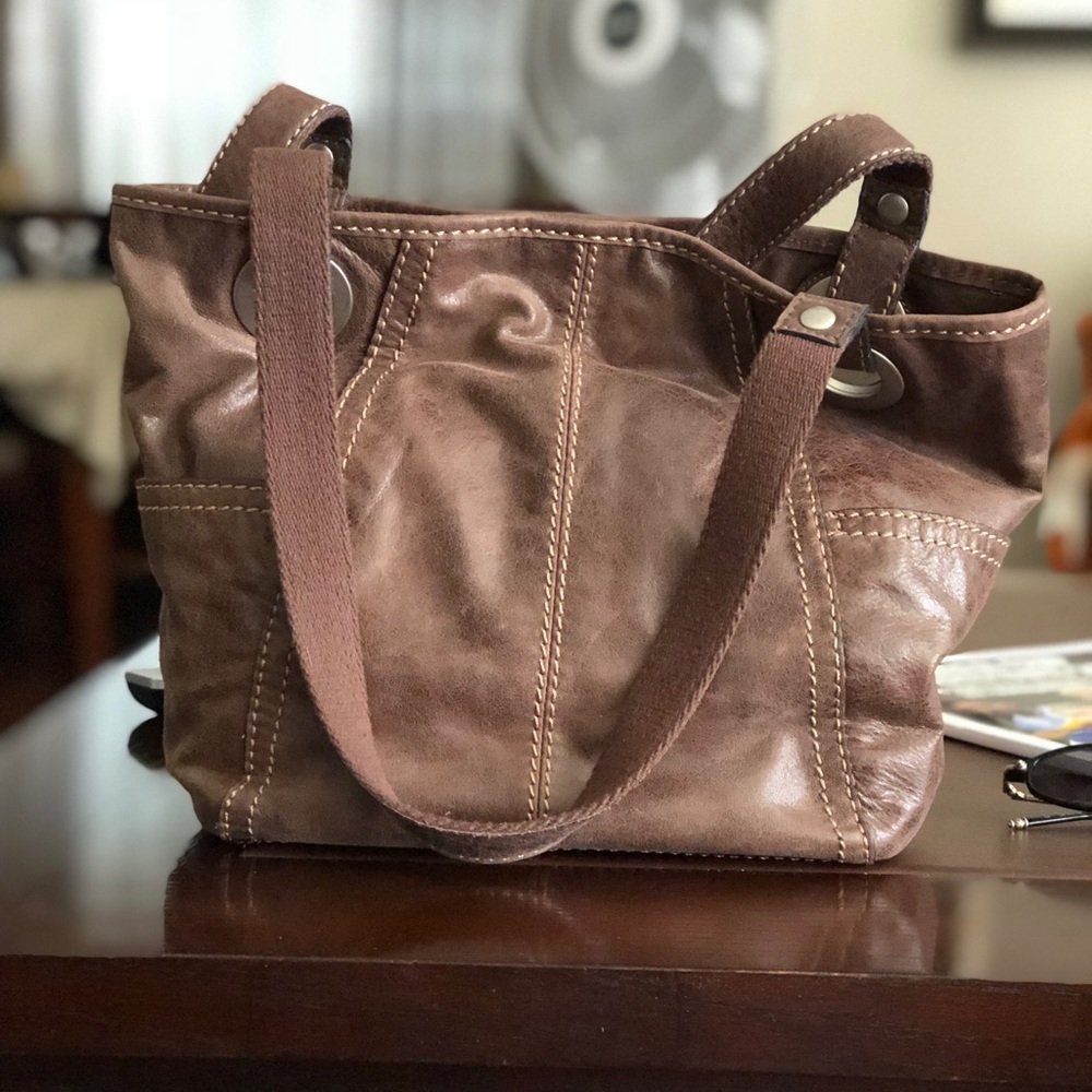 Fossil leather purse